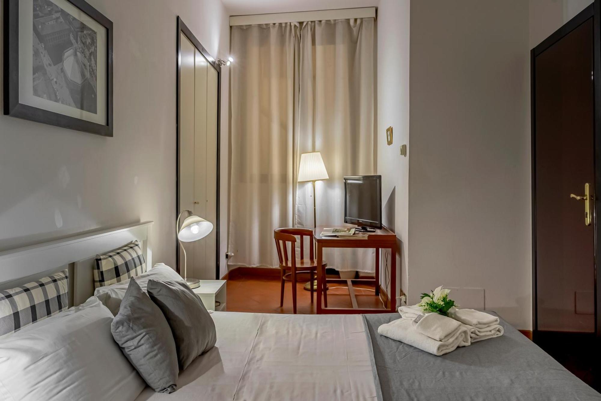 Santa Croce Exclusive Hotel ฟลอเรนซ์ ภายนอก รูปภาพ