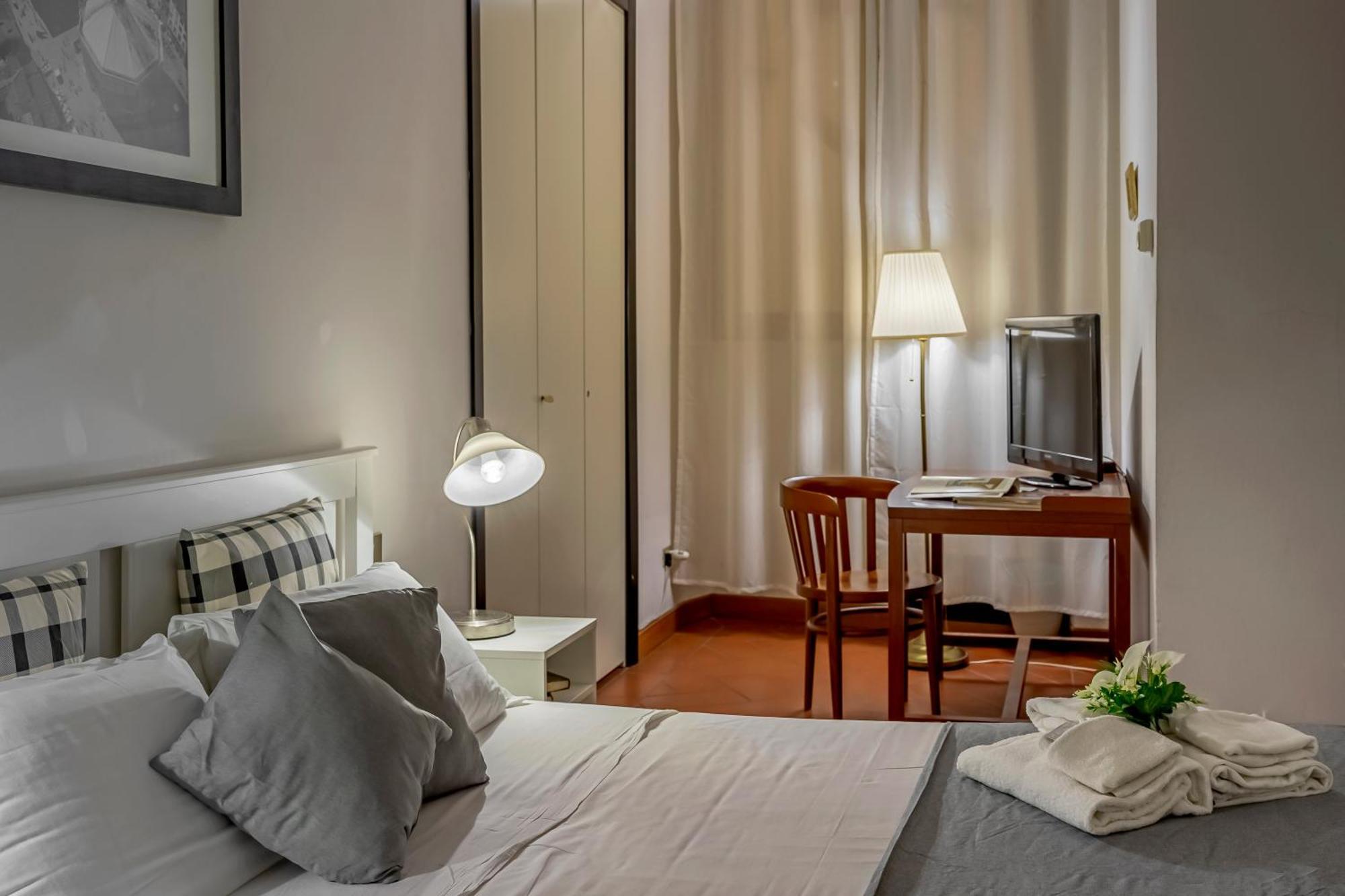 Santa Croce Exclusive Hotel ฟลอเรนซ์ ภายนอก รูปภาพ
